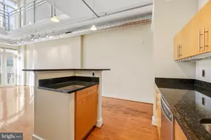 1390 Kenyon St NW, Washington, DC 20010 - Photo 8