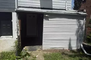 5106 Just St NE, Washington, DC 20019 - Photo 2