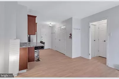2401 H Street NW #409, Washington, DC 20037 - Photo 8