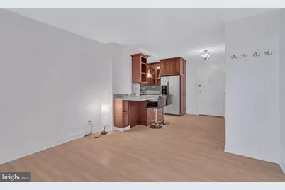 2401 H Street NW #409, Washington, DC 20037 - Photo 6