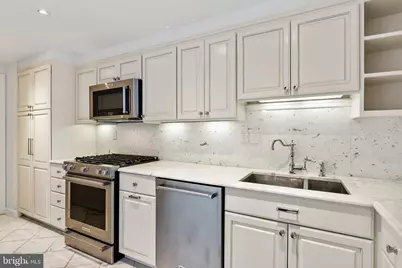 2500 Virginia Avenue NW #1005-S, Washington, DC 20037 - Photo 10