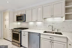 2500 Virginia Ave NW, Washington, DC 20037 - Photo 10