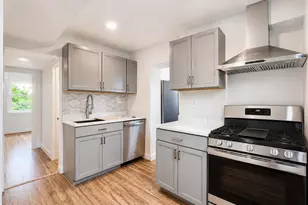 2851 Robinson Pl SE, Washington, DC 20020 - Photo 8