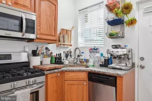 13 16th St NE, Washington, DC 20002 - Photo 12