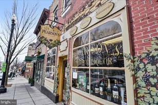 2301 41st St NW, Washington, DC 20007 - Photo 42
