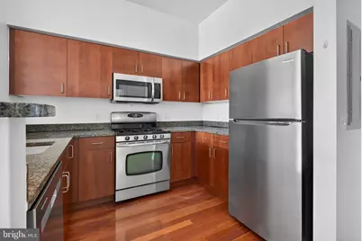 1000 New Jersey Avenue SE #1113, Washington, DC 20003 - Photo 6