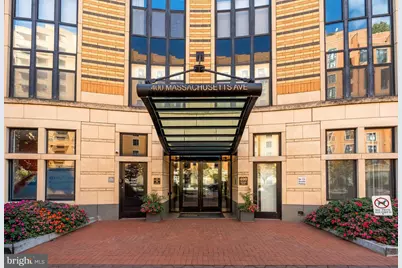 400 Massachusetts Avenue NW #817, Washington, DC 20001 - Photo 2