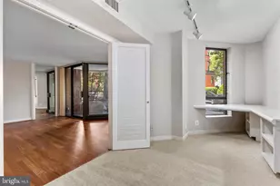 1099 22nd Street NW, Washington, DC 20037 - Photo 20