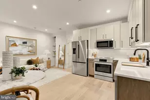 1463 Harvard St NW, Washington, DC 20009 - Photo 2