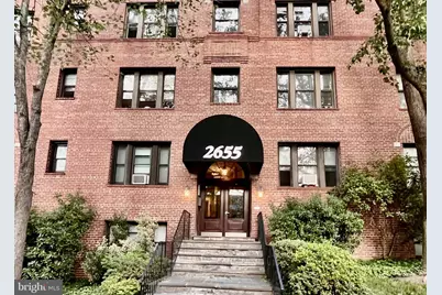 2655 41st Street NW #105, Washington, DC 20007 - Photo 2