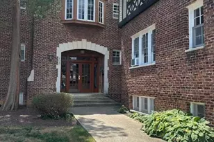 208 Farragut St NW, Washington, DC 20011 - Photo 2