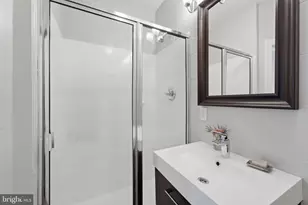 1358 Monroe St NW, Washington, DC 20010 - Photo 20