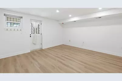 1729 Church Street NW, Washington, DC 20036 - Photo 30