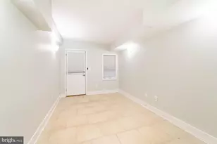 1361 Perry Pl NW, Washington, DC 20010 - Photo 20
