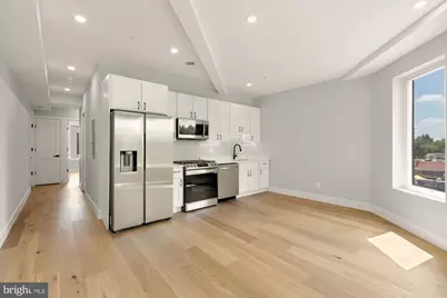 3215 Mount Pleasant Street NW #202, Washington, DC 20010 - Photo 2