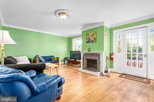 1827 East Capitol St SE, Washington, DC 20003 - Photo 2