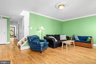 1827 East Capitol St SE, Washington, DC 20003 - Photo 4