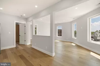 3215 Mount Pleasant Street NW #301, Washington, DC 20010 - Photo 8