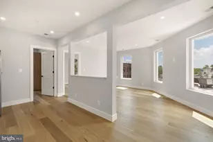 3215 Mt Pleasant St NW, Washington, DC 20010 - Photo 8