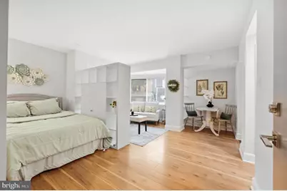 1825 T Street NW #301, Washington, DC 20009 - Photo 2
