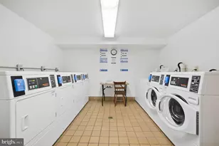 1825 T St NW, Washington, DC 20009 - Photo 20