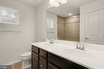 1024 Cook Drive SE, Washington, DC 20032 - Photo 16