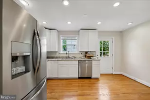 2826 Newton St NE, Washington, DC 20018 - Photo 16
