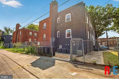 4306 Halley Terrace SE #4, Washington, DC 20032 - Photo 4