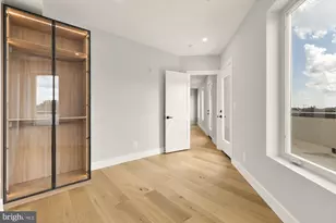 3215 Mt Pleasant St NW, Washington, DC 20010 - Photo 22