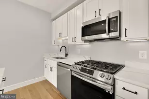 3215 Mt Pleasant St NW, Washington, DC 20010 - Photo 8
