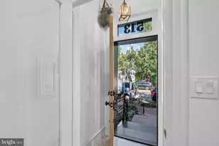 513 F St NE, Washington, DC 20002 - Photo 2