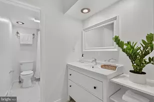 3503 17th St NW, Washington, DC 20010 - Photo 30