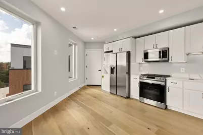 3215 Mount Pleasant Street NW #401, Washington, DC 20010 - Photo 4