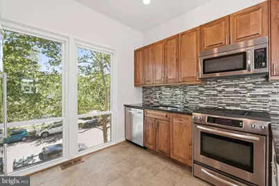 277 G Street SW #142, Washington, DC 20024 - Photo 6