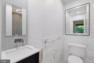 277 G Street SW #142, Washington, DC 20024 - Photo 16