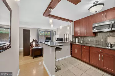 1718 P Street NW #T9, Washington, DC 20036 - Photo 2