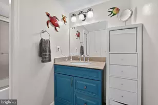 1718 P St NW, Washington, DC 20036 - Photo 16
