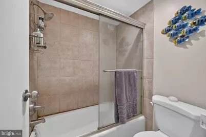 1718 P Street NW #T9, Washington, DC 20036 - Photo 18