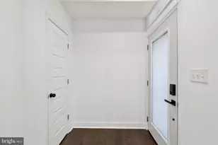 25 Rhode Island Ave NW, Washington, DC 20001 - Photo 2