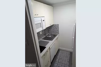2141 I Street NW #210, Washington, DC 20037 - Photo 8