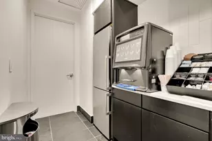 1000 New Jersey Ave SE, Washington, DC 20003 - Photo 34