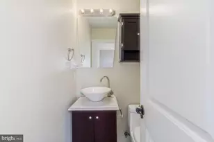 1409 G St NE, Washington, DC 20002 - Photo 6