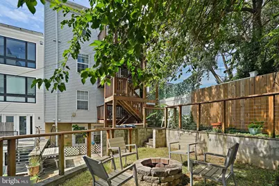 920 15th Street SE #D, Washington, DC 20003 - Photo 18