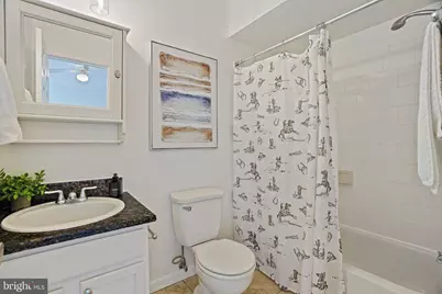 920 15th Street SE #D, Washington, DC 20003 - Photo 16