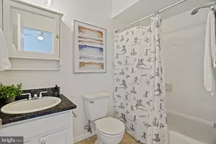 920 15th St SE, Washington, DC 20003 - Photo 16