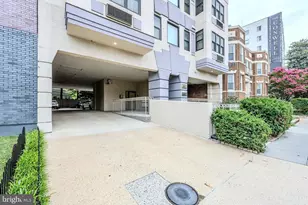 3217 Wisconsin Ave NW, Washington, DC 20016 - Photo 4