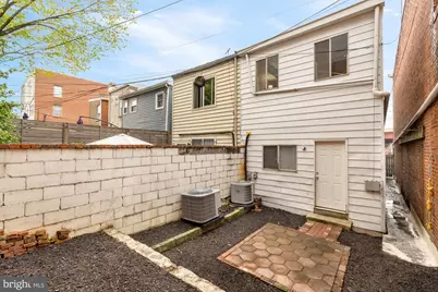 1102 K Street SE, Washington, DC 20003 - Photo 38