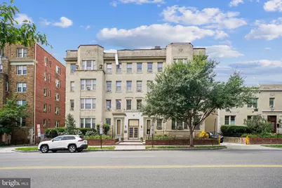 3010 Wisconsin Avenue NW #207, Washington, DC 20016 - Photo 2