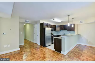 2911 Newark Street NW #23, Washington, DC 20008 - Photo 4