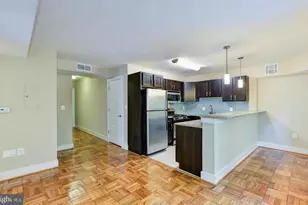 2911 Newark St NW, Washington, DC 20008 - Photo 4